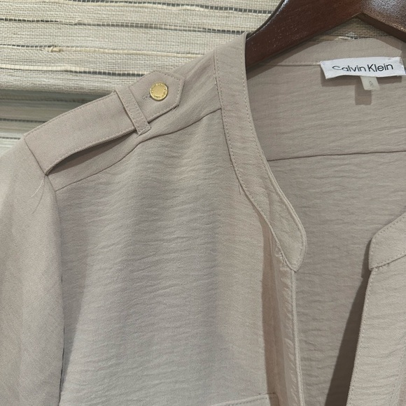 Calvin Klein Tan Dress Shirt with Metal Buttons Women’s Size L - Picture 3 of 5